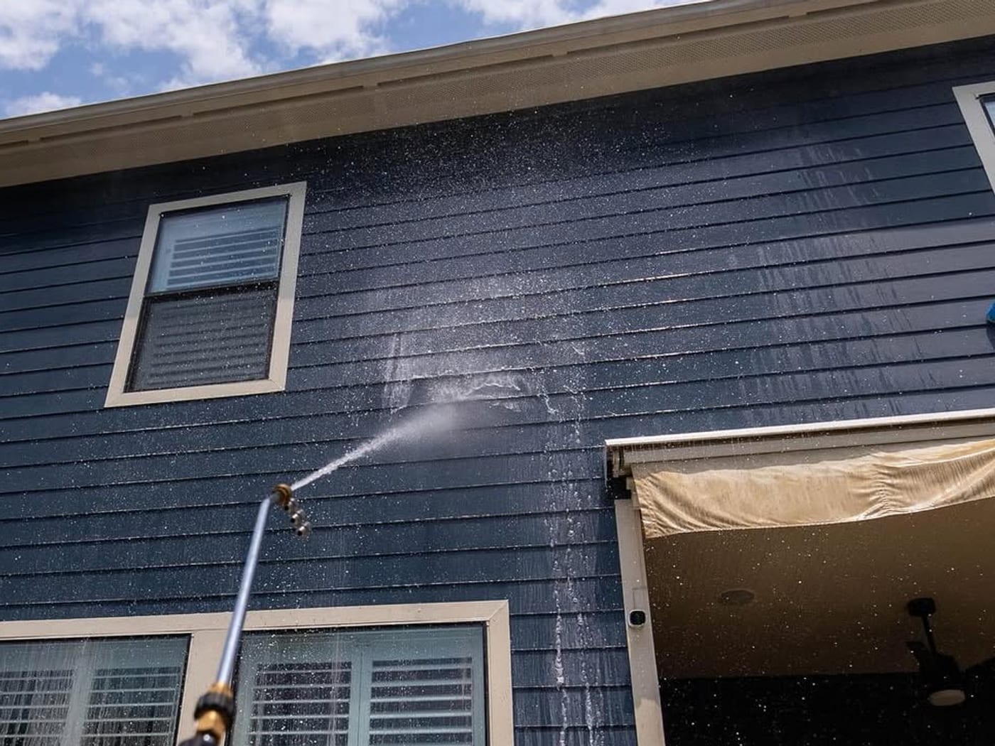 Siding washed back to new by A1 Cleaning Solutions, Woodbury
